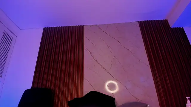 Emiilycollins online show from 22, 11, 2025