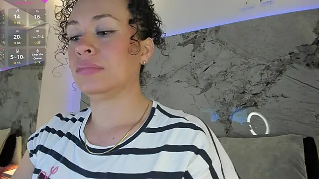 LIZ HOLMES online show from 29, 11, 2025