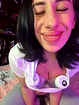 petitebarbiexxx online show from 4, 4, 2026