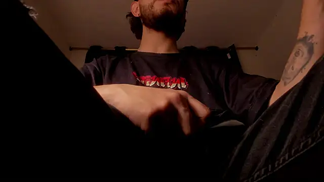 Snapshot of s_sven03 chatting on 12, 5, 2026 s sven03 online show from 12, 5, 2026