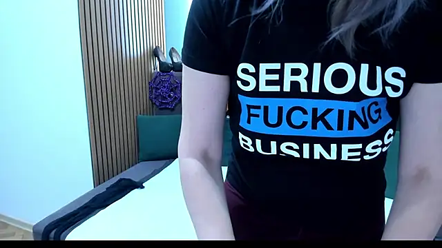 Lilly hott online show from 2, 11, 2025