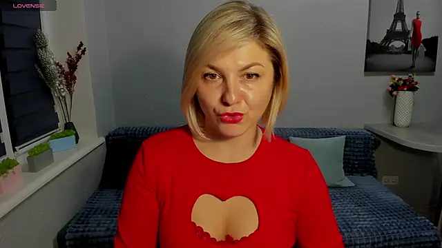Snapshot of sweet___margaret chatting on 10, 1, 2025 sweet margaret online show from 10, 1, 2025