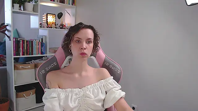 milly ross online show from 25, 1, 2025