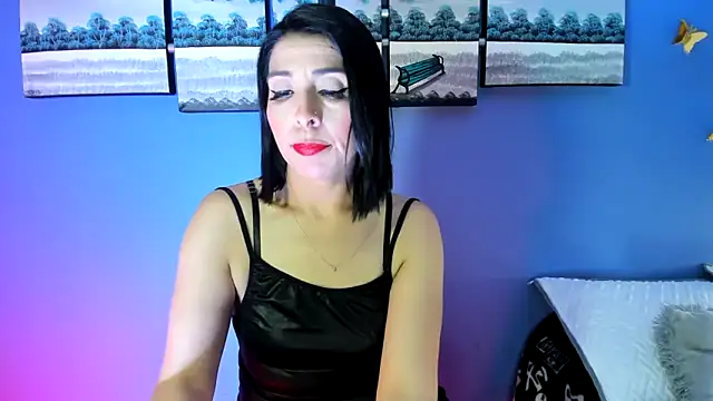 AdelleLennox cg online show from 10, 2, 2025