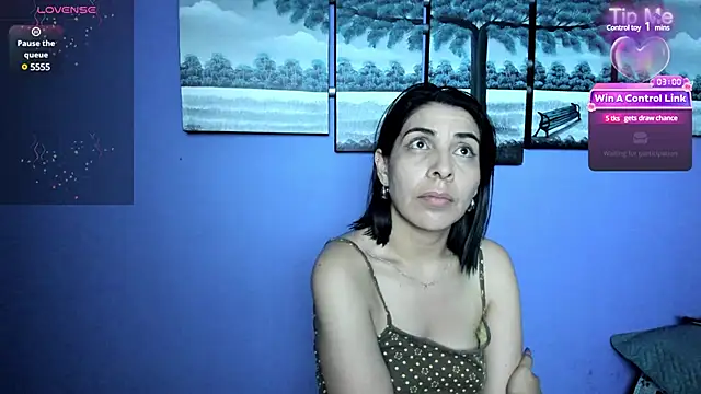 AdelleLennox cg online show from 23, 2, 2025