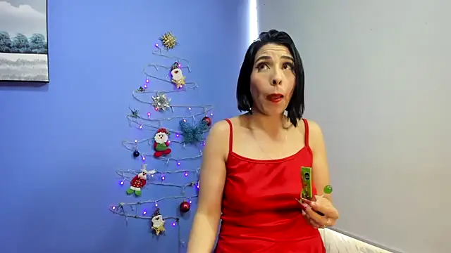 AdelleLennox cg online show from 13, 12, 2024