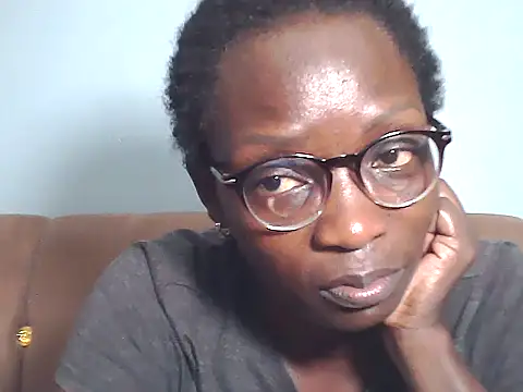 Snapshot of Sexy-BlackGold chatting on 13, 11, 2025 Sexy-BlackGold online show from 13, 11, 2025