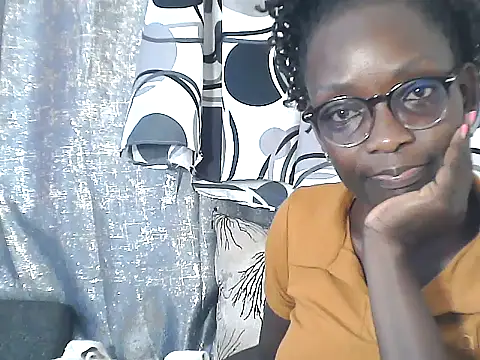 Snapshot of Sexy-BlackGold chatting on 30, 11, 2025 Sexy-BlackGold online show from 30, 11, 2025