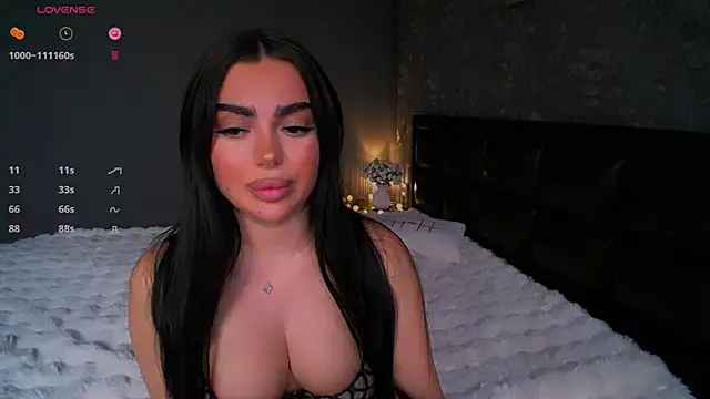 Snapshot of babyleilaa chatting on 7, 2, 2025 babyleilaa online show from 7, 2, 2025