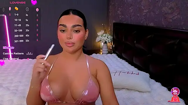 babyleilaa online show from 11, 10, 2025