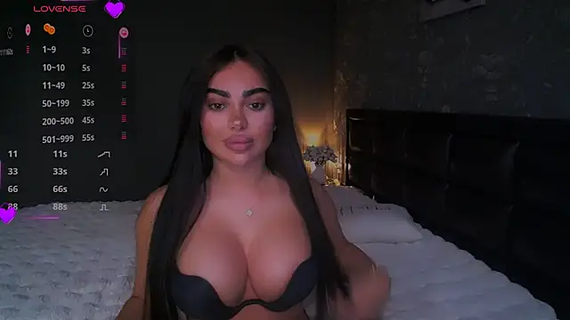 Snapshot of babyleilaa chatting on 10, 3, 2025 babyleilaa online show from 10, 3, 2025