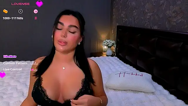 Snapshot of babyleilaa chatting on 28, 9, 2025 babyleilaa online show from 28, 9, 2025