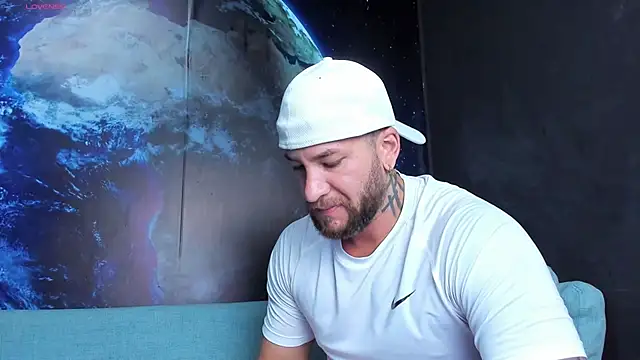 Snapshot of delessandro_world chatting on 17, 7, 2026 delessandro world online show from 17, 7, 2026