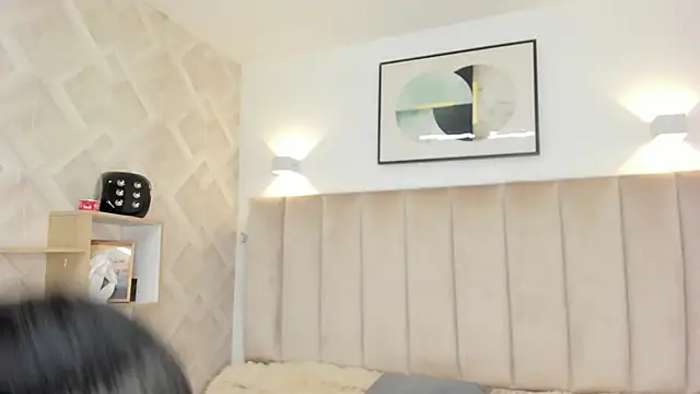 Anniie Queen online show from 22, 4, 2026