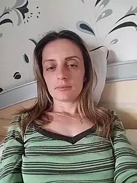 SophyGirl online show from 12, 5, 2026