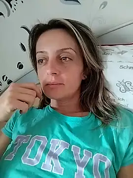 Snapshot of SophyGirl chatting on 23, 10, 2025 SophyGirl online show from 23, 10, 2025