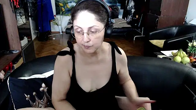Snapshot of Imperatriza chatting on 9, 6, 2026 Imperatriza online show from 9, 6, 2026