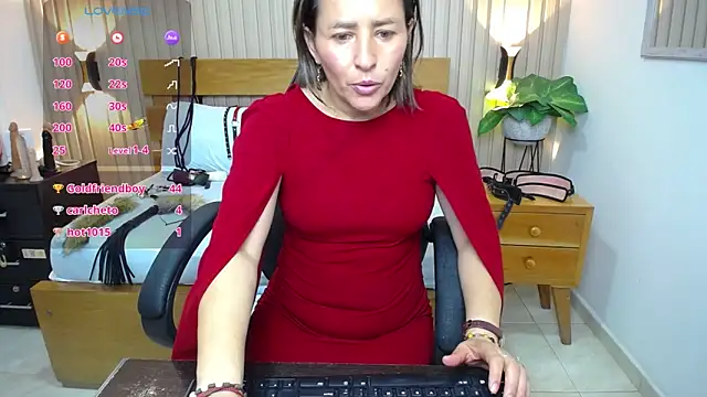 luciana ballesteros  online show from 8, 3, 2025
