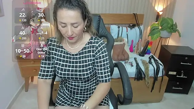 luciana ballesteros  online show from 3, 11, 2025