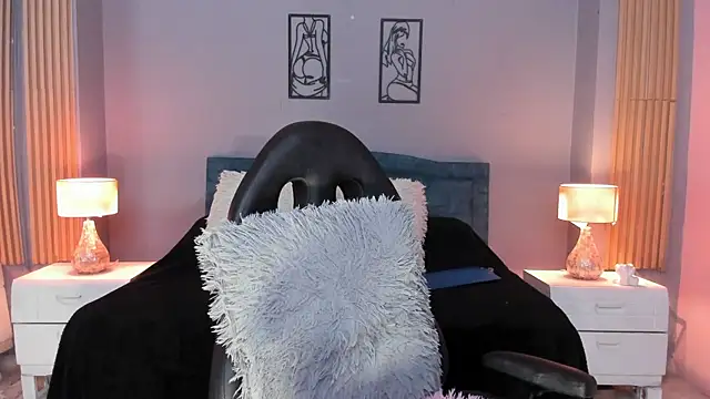 RamonaSimons online show from 20, 12, 2025