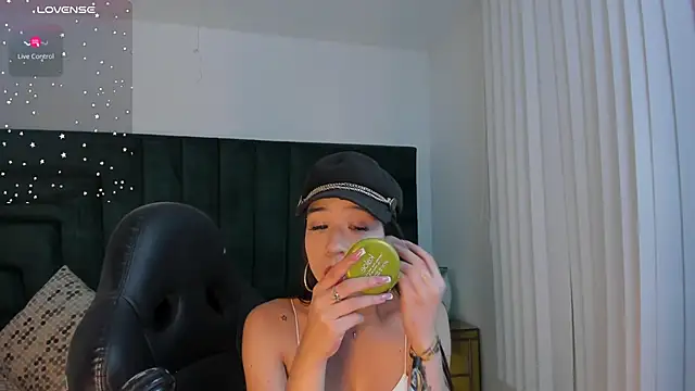 FaloonRoussel online show from 12, 2, 2026