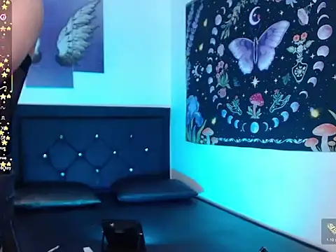 lilithnyx333 online show from 10, 3, 2026