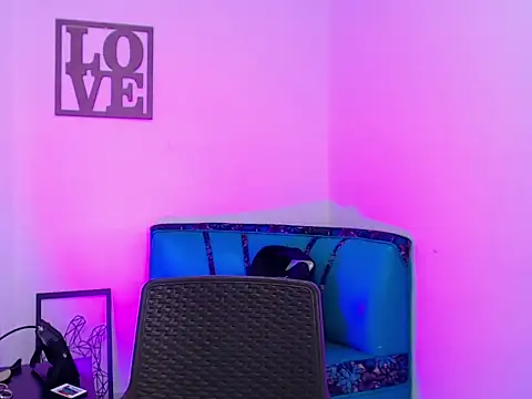 lilithnyx333 online show from 15, 4, 2026