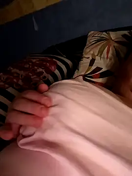 poussychats online show from 14, 1, 2025