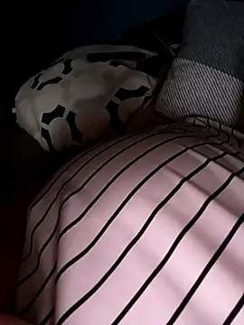 poussychats online show from 11, 3, 2025