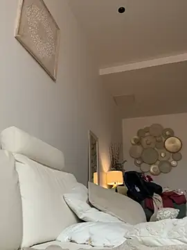 lyajoliee online show from 6, 3, 2026