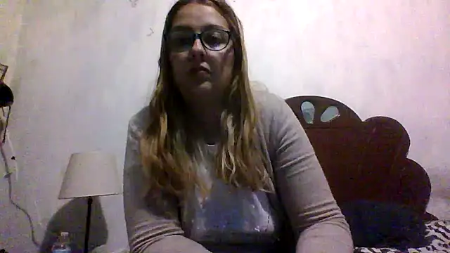 Samanthat33 online show from 28, 11, 2025