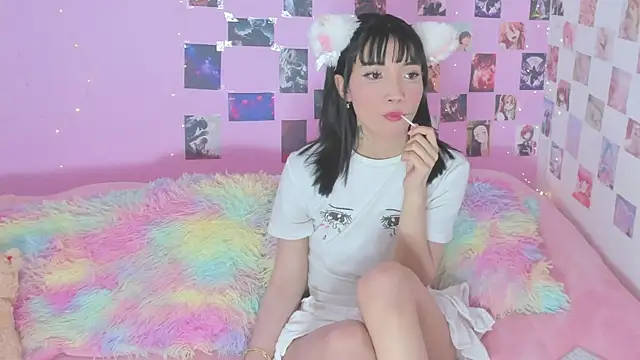 MIDORI BACK 01 online show from 4, 11, 2025