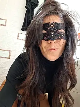 EmySkinny85 online show from 14, 11, 2025