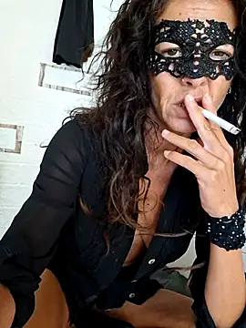 EmySkinny85 online show from 25, 9, 2025