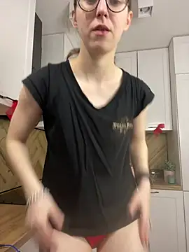 MartiniiSelenna online show from 2, 3, 2026