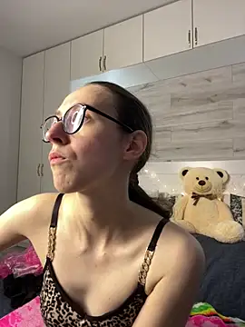 MartiniiSelenna online show from 5, 6, 2026