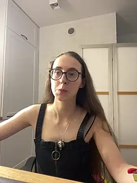 Snapshot of MartiniiSelenna chatting on 20, 7, 2026 MartiniiSelenna online show from 20, 7, 2026