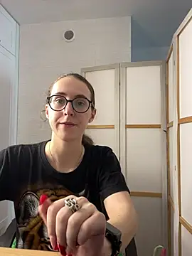 Snapshot of MartiniiSelenna chatting on 12, 7, 2026 MartiniiSelenna online show from 12, 7, 2026