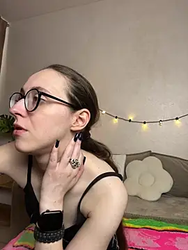 MartiniiSelenna online show from 13, 5, 2026