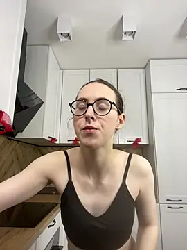 MartiniiSelenna online show from 3, 3, 2026