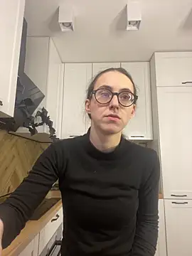 MartiniiSelenna online show from 1, 11, 2025