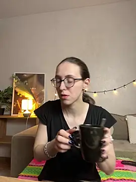 MartiniiSelenna online show from 5, 5, 2026