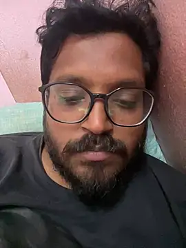 Snapshot of Yours_Teluguboii chatting on 8, 3, 2026 Yours Teluguboii online show from 8, 3, 2026