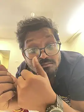 Snapshot of Yours_Teluguboii chatting on 29, 6, 2026 Yours Teluguboii online show from 29, 6, 2026