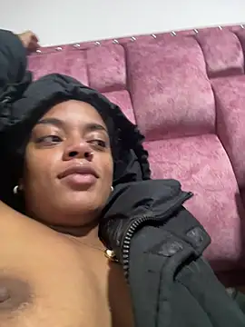 Snapshot of ladyrd1 chatting on 19, 7, 2026 ladyrd1 online show from 19, 7, 2026