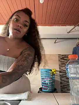 ladyrd1 online show from 18, 1, 2026