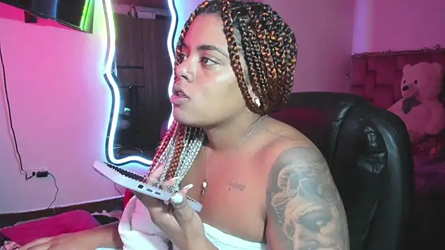 ladyrd1 online show from 10, 2, 2026