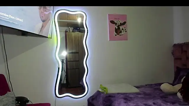 ladyrd1 online show from 30, 11, 2025