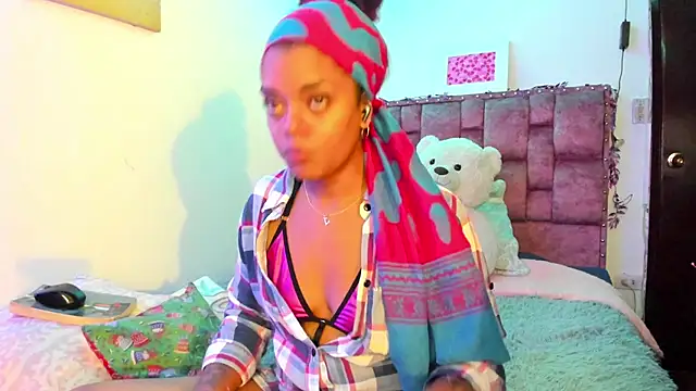 ladyrd1 online show from 25, 1, 2025