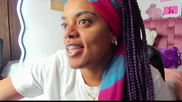 ladyrd1 online show from 19, 10, 2025